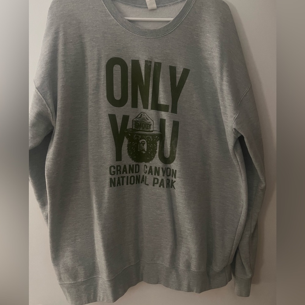 Grand Canyon Smokey the Bear crewneck size Large